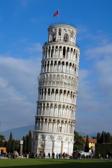Quel est le nom de cette tour ?