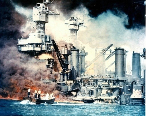 L’attaque surprise que les Japonais ont menée contre la flotte américaine sur le Pacifique basée à Pearl Harbor, s’est déroulée en décembre :