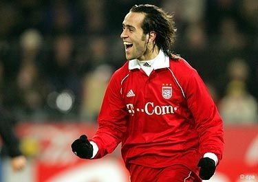 Ancien milieu iranien (plus de 120 caps), il joua notamment au Bayern München et à Schalke 04 ?