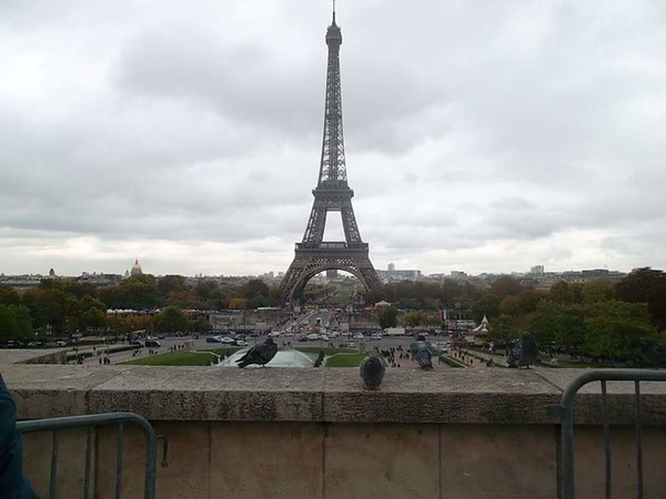 La tour Eiffel se trouve à...