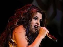 Combien d'albums a Selena ?