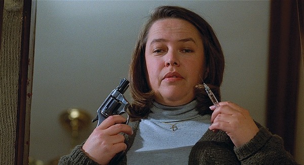 Dans le film, qu'est-ce qu'Annie va faire à Paul ?