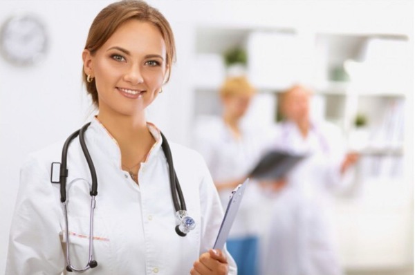 De quelle partie du corps une ophtalmologue est-elle spécialiste ?