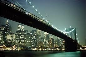 Le pont de New York relie ?