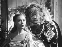 Qui a adapté ce conte au cinéma en 1946 ?