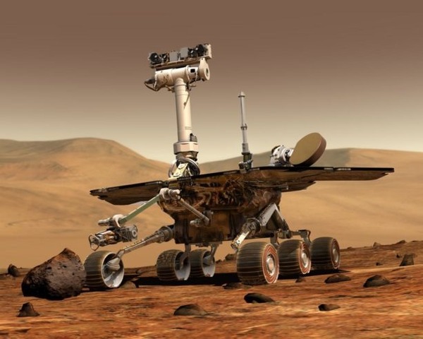 Comment s'appelaient les robots arrivés sur Mars en 2004 ?