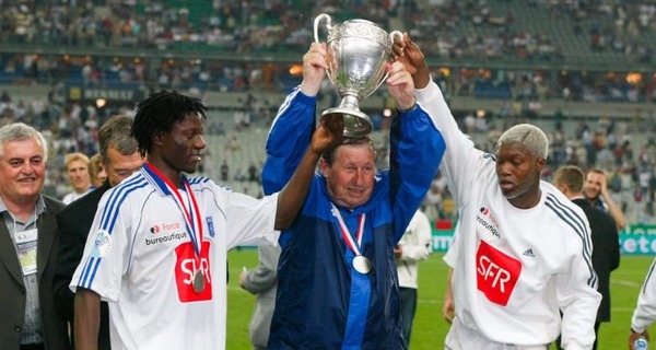 Contre quelle équipe a-t-il remporté la finale de la Coupe de France en 2003 ?
