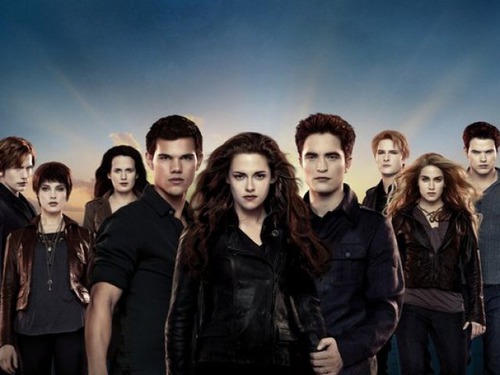 Qual foi a causa da morte de Edward Cullen, antes de ser transformado em vampiro?
