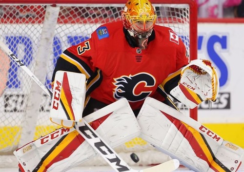 Jak se jmenuje brankářská jednička, která nastupuje za Calgary Flames?