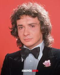 Michel Sardou connait un gros succès avec son titre "Le France". Mais qu'était ce fameux "France" ?