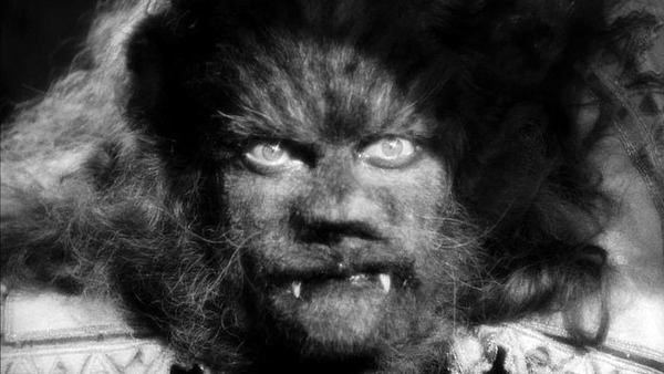 Qui se cache derrière la Bête dans le film de Cocteau ?