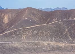 En quelle année les géoglyphes de Nazca ont-ils été inscrits sur la liste du patrimoine mondial de l’Unesco ?