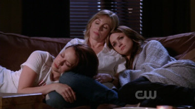 De quoi meurt Lydia la mère de Haley, Quinn et Taylor ?