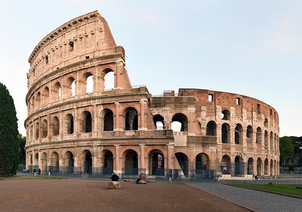 La construction du Colisée de Rome a été terminée en 80......