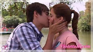 Violetta a reçu son 1er baiser de qui ?