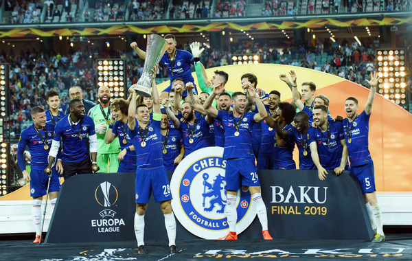 En 2019, les Bleus remportent la finale de la Ligue Europa en battant Arsenal sur le score de...