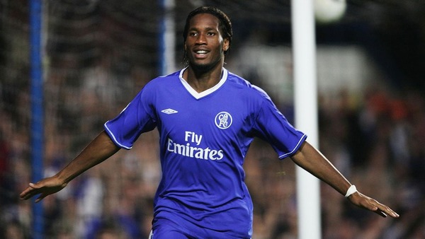 En 2004 il rejoint Chelsea pour la somme de .....