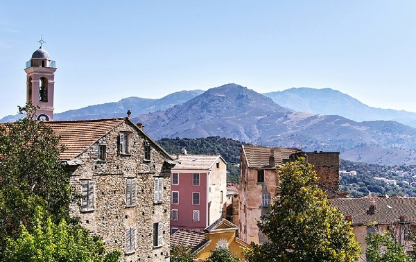 Si un corse vous dit "vi ringraziu", que vous dit-il ?