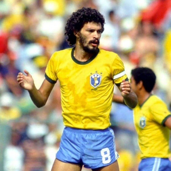 Le 5 juillet 1982, quelle équipe bat le Brésil 3-2 lors du Mondial 82 ?