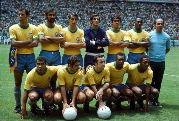 À ce jour le Brésil est la sélection qui a disputé le plus de finales de Coupe du Monde (9).