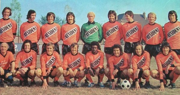 A quelle place les lavallois terminent-ils lors du Championnat de deuxième division en 1976 ?