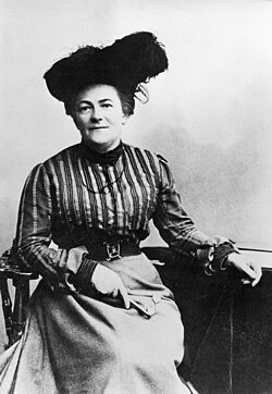 Qui est cette femme ?