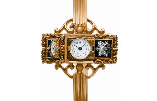 Qui a réalisé cette première montre bracelet suisse pour la comtesse hongroise Koscowicz en 1868 ?