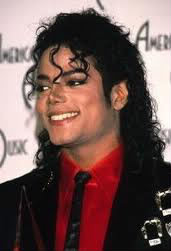 Quel est le 2eme prénom de Michael Jackson ?