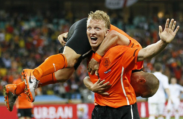 En 8èmes de finale de ce Mondial, qui les Orange éliminent-ils (2-1) ?