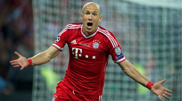 Quand il rejoint le Bayern en 2009, quel club Arjen Robben vient-il de quitter ?