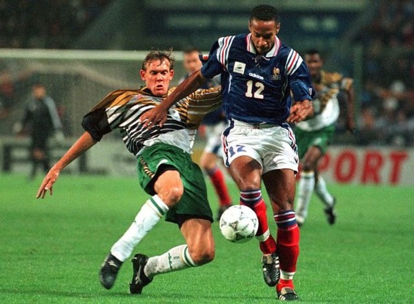 Thierry Henry a connu sa première sélection contre l'Afrique du Sud.