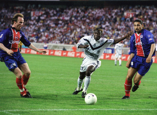 Cela ne sera pas suffisant pour remporter le Championnat, dans le même temps, Bordeaux s'impose au Parc des Princes sur le score de...