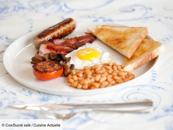 Quel type de petit déjeuner fut élu meilleur petit déjeuner par 36 pays en 2010 ?