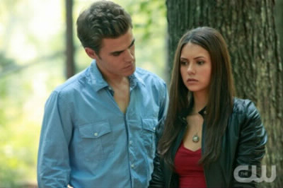 Dans quel épisode Stefan avoue-t-il à Elena qu'il est un vampire ?