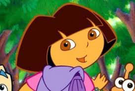 De quelle couleur sont les vêtements de Dora ?