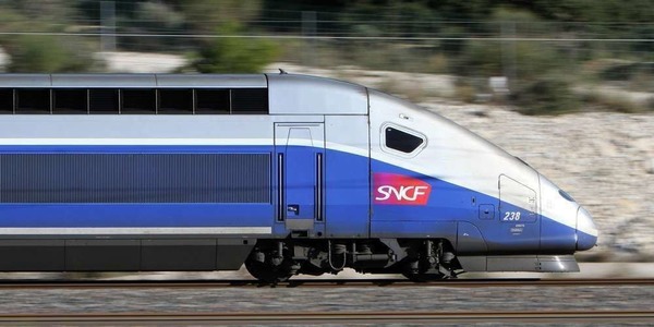 Que signifient les initiales SNCF ?