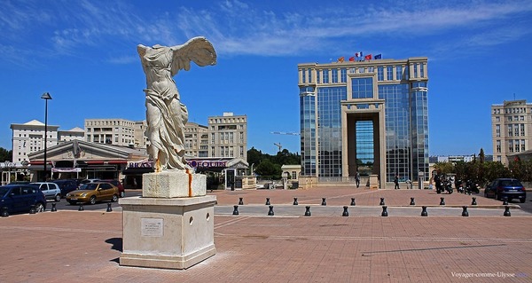 Quel célèbre quartier de Montpellier est représenté sur cette image ?