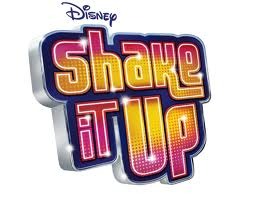 Qui a le rôle principal dans Shake it up ?