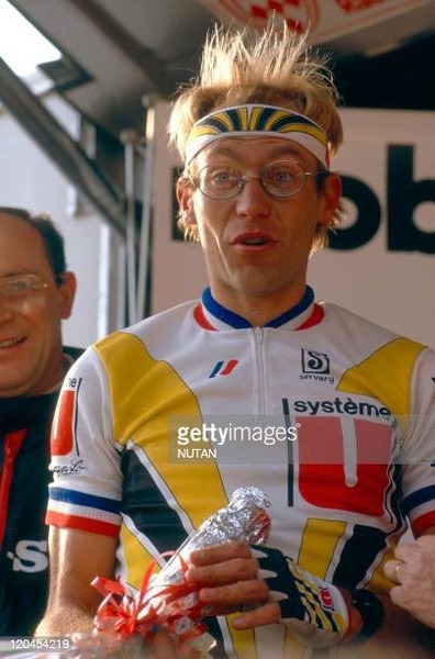 Dans quelle équipe Laurent Fignon a-t-il été le coéquipier d'Andrea Peron ?