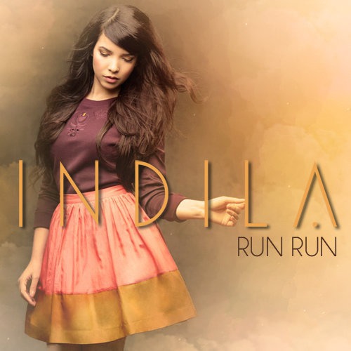 Dans la chanson Run run, Indila parle de quoi ?