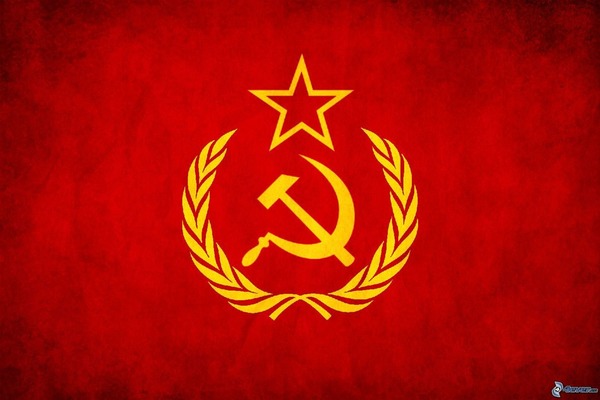 En combien de pays éclate l'URSS ?