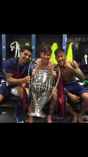 Qui forme le triplet du Barça ?