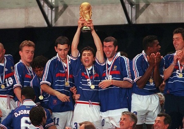 En 1998, contre qui l'équipe de France a-t-elle remporté la finale de la Coupe du Monde de Football ?