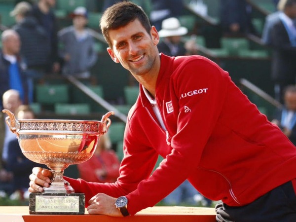 En 2016, Novak Djokovic remporte son premier Roland-Garros. Qui a-t-il battu lors de la finale ?