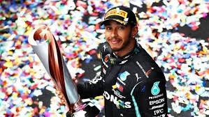 Qui a remporté en 2019 son sixième titre de champion du monde de Formule 1 ?