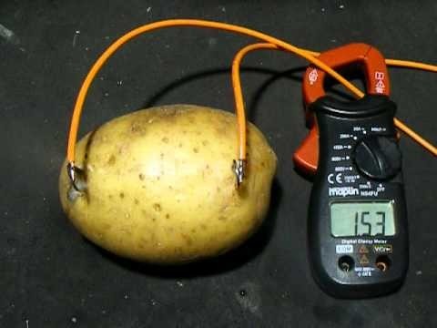 Qu'est-il possible de produire avec deux pommes de terre et peu de matériel ?
