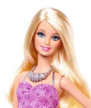 Le nom complet de la poupée Barbie est _____