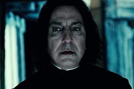 Quel acteur interprète le rôle Severus Rogue ?