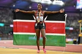 L'or sur le 1500 (elle est recordman du monde) et le 5000 c'est pour l'athlète kenyane :
