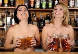 Quelle ville organise la fête de la bière (Oktoberfest) chaque année ?